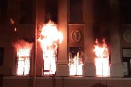 Олигарх Берсон может воспользоваться пожаром в доме Черкасского, чтобы провернуть схему с застройкой участка или для получения страховых выплат
