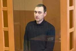 В Петербурге зэки отправили за решетку неугодного начальника УФИЦ, выдав его за взяточника